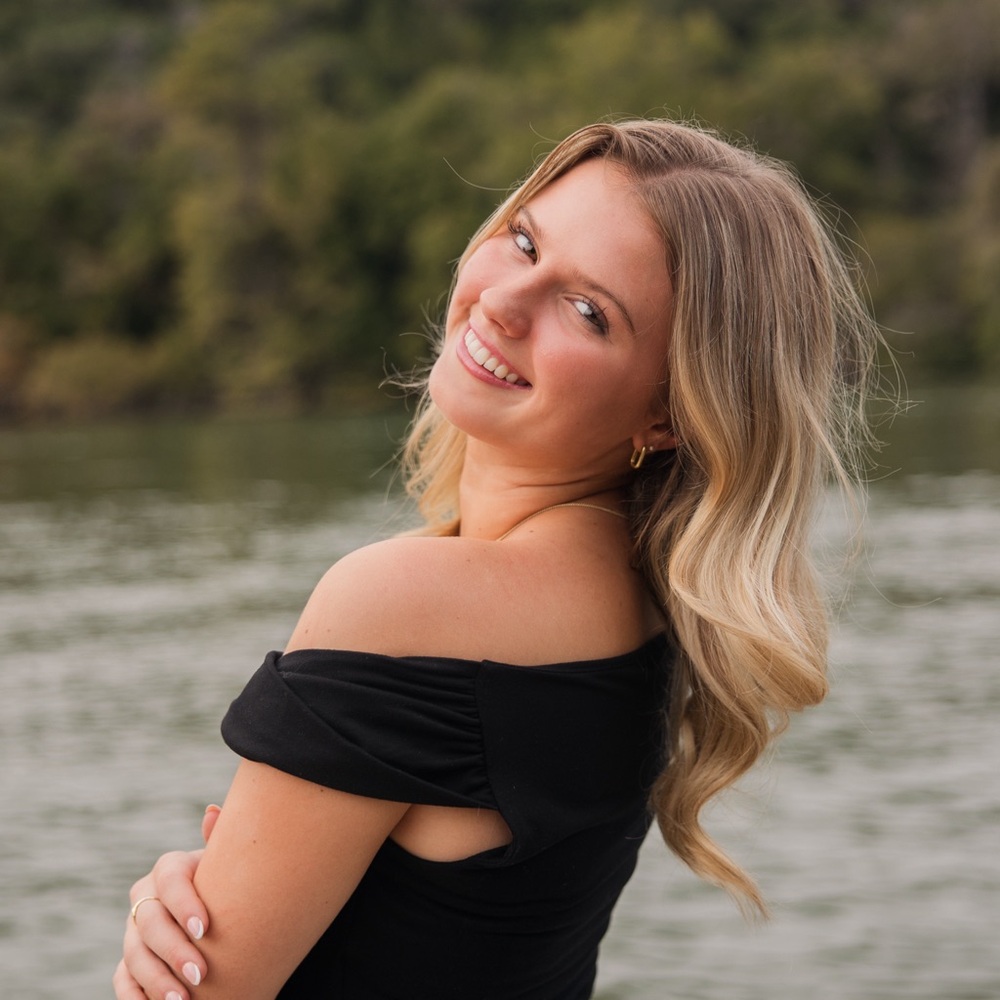 Meet your Posher, Paige